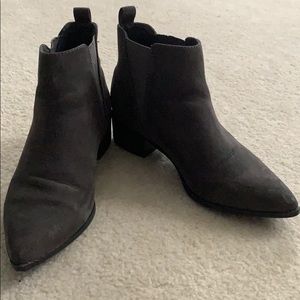 Women’s ankle boots